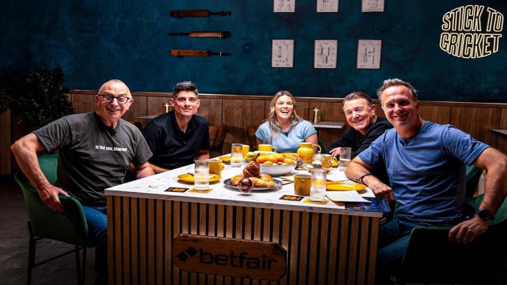 Alex Hartley, Sir Alastair Cook, Michael Vaughan, David ‘Bumble’ Lloyd, and Phil ‘Tuffers’ Tufnell sat around the table at the Stick to Cricket set
